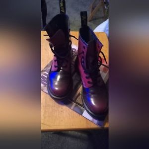 Dr.Martins women's size 7 Boots 🌹💯